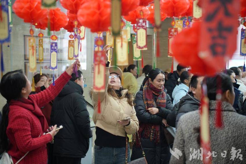 嘉魚縣2026年“我在新時(shí)代文明實(shí)踐中心過元宵”主題活動(dòng)精彩紛呈.docx